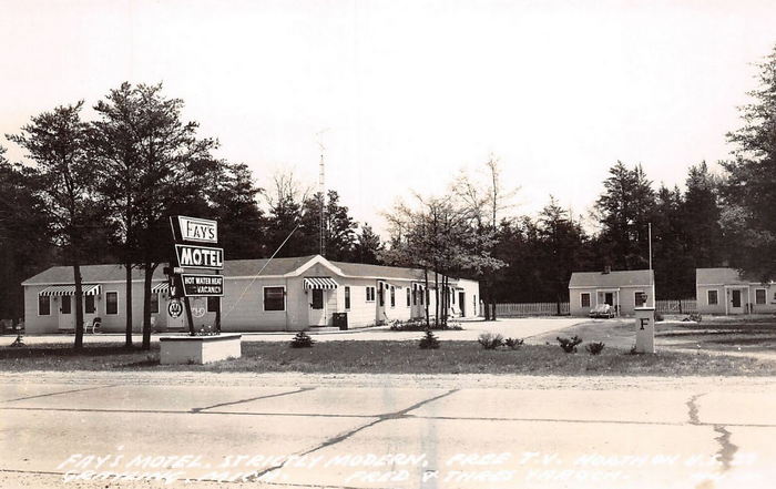 Fays Motel (Grayling Extended Stay) - Vintage Postcard